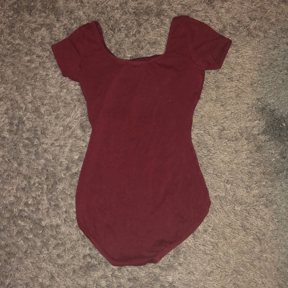Dark red BODYSUIT SIZE SMALL - Picture 3 of 3